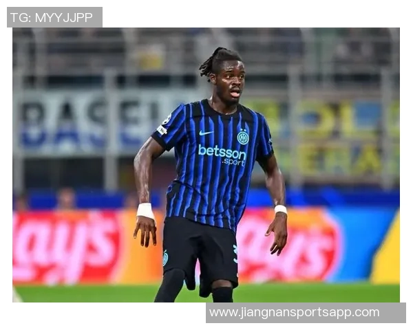 法兰克福冬窗追逐比塞克球员渴望参与明夏世界杯盛宴